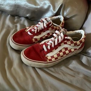 good condition needs cleaned